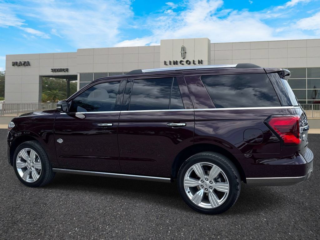 Used 2024 Ford Expedition King Ranch AWD/4WD image 5
