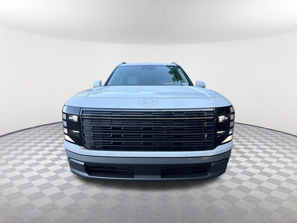 Used 2026 Hyundai Palisade FWD Hybrid image 2