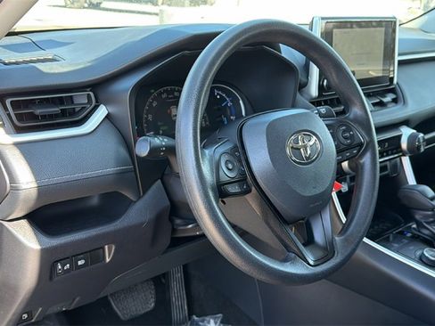 Certified 2025 Toyota RAV4 LE image 19