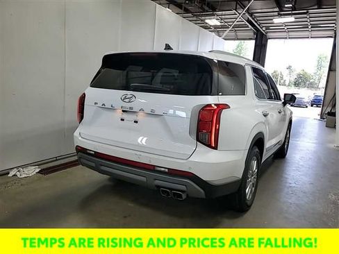 Used 2025 Hyundai Palisade SEL image 18