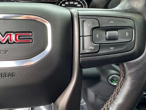 Used 2022 GMC Sierra 1500 AT4 w/ AT4 Preferred Package AWD/4WD image 33
