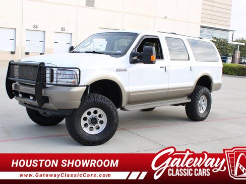 Used 2004 Ford Excursion Eddie Bauer image 1