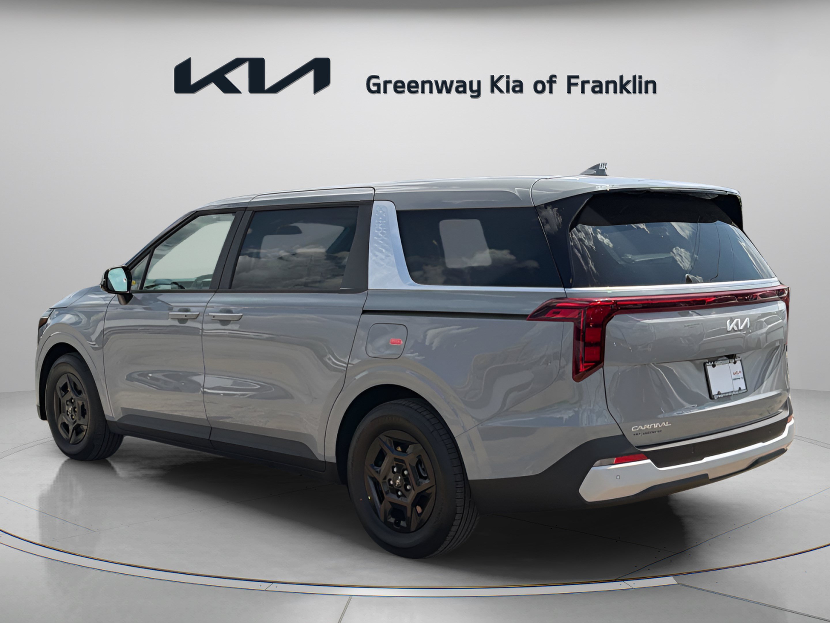 New 2027 Kia Carnival LX FWD image 5