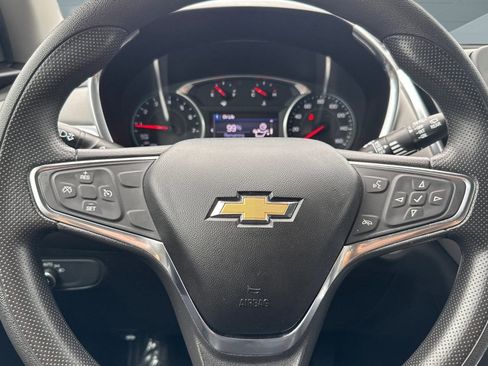 Used 2019 Chevrolet Equinox LT image 14