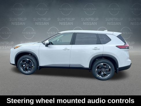 Used 2026 Nissan Rogue SV AWD/4WD image 12