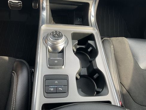 Used 2024 Ford Edge ST w/ Equipment Group 401A AWD/4WD image 20