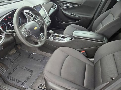 Used 2023 Chevrolet Malibu LT image 15