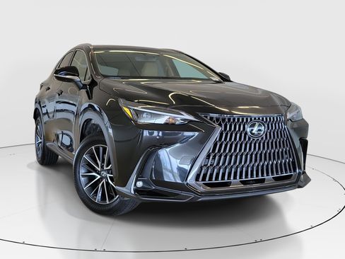 Certified 2026 Lexus NX 350 AWD w/ Accessory Package (Z1) image 2