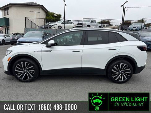 Used 2023 Volkswagen ID.4 Pro S Plus AWD/4WD image 8