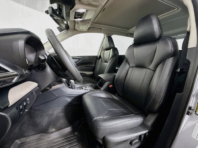 Used 2023 Subaru Forester Limited AWD/4WD image 23