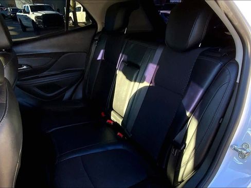 Used 2020 Buick Encore Preferred image 20