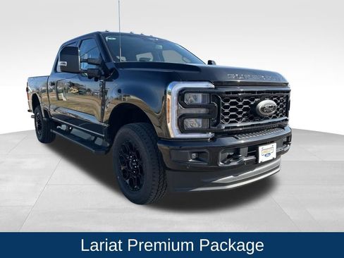 New 2026 Ford F350 Lariat w/ Black Appearance Package AWD/4WD image 9