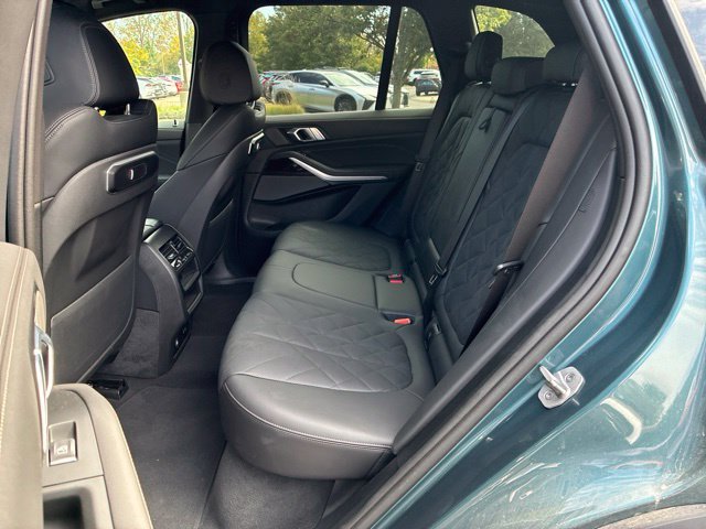 Used 2026 BMW X5 xDrive40i AWD/4WD image 4