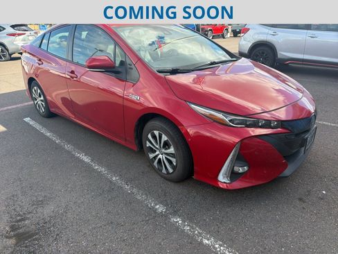 Used 2021 Toyota Prius Prime Limited w/ Carpet Mat Package (TMS) FWD image 1