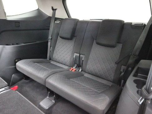 Used 2018 Volkswagen Atlas S image 17