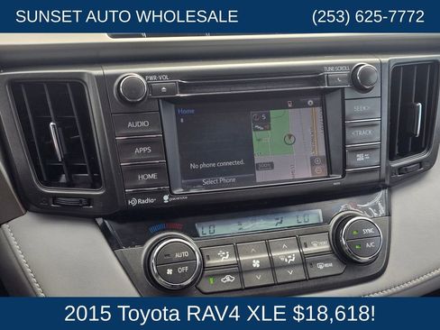 Used 2015 Toyota RAV4 XLE AWD/4WD image 36
