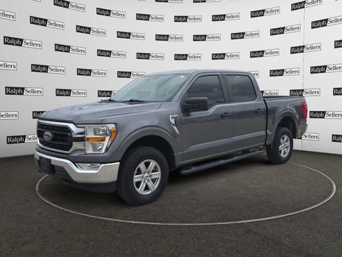 Used 2022 Ford F150 XLT image 2