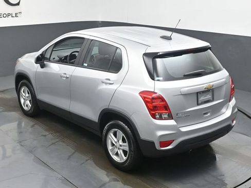 Used 2018 Chevrolet Trax LS image 41