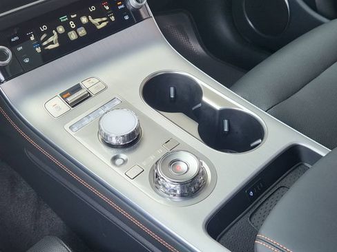Used 2026 Genesis GV70 3.5T Sport Advanced AWD/4WD image 16