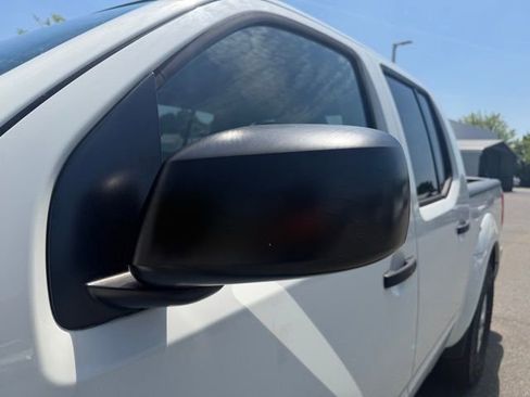 Used 2019 Nissan Frontier SV RWD image 10