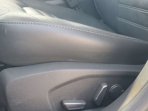 Used 2016 Ford Fusion SE w/ Equipment Group 202A AWD/4WD image 9