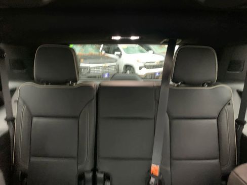 Used 2024 Chevrolet Tahoe Premier w/ Premium Package 2 image 38