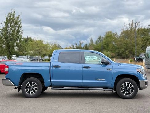 Used 2019 Toyota Tundra SR5 w/ TRD Off Road Package AWD/4WD image 6