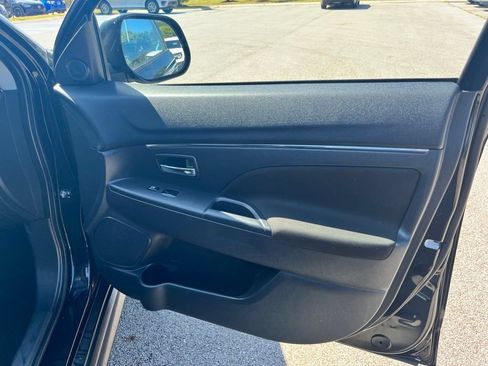 Used 2024 Mitsubishi Outlander Sport AWD image 9
