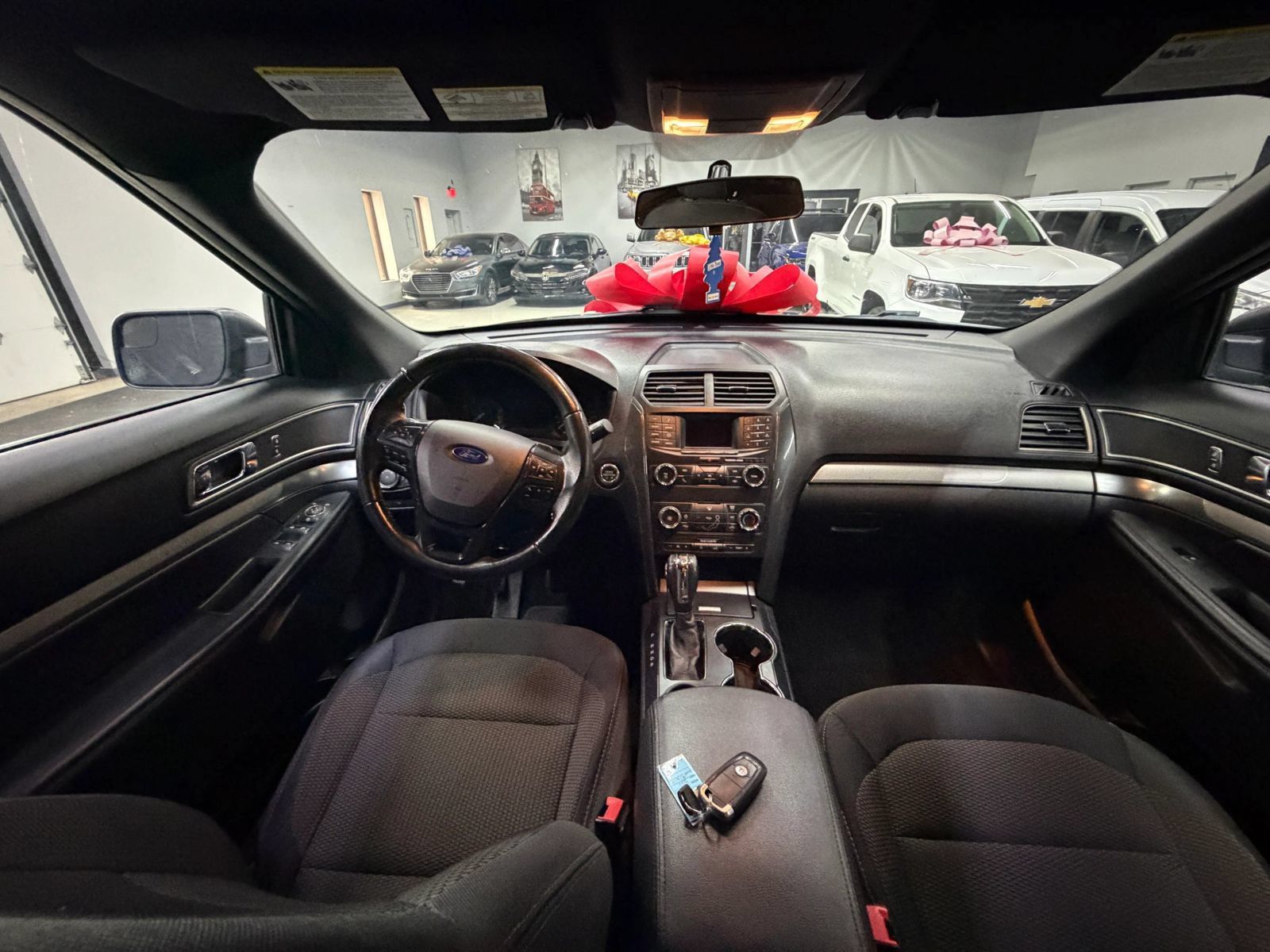 Used 2018 Ford Explorer XLT FWD image 24