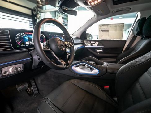 New 2025 Mercedes-Benz GLE 580 GLE 580 image 10