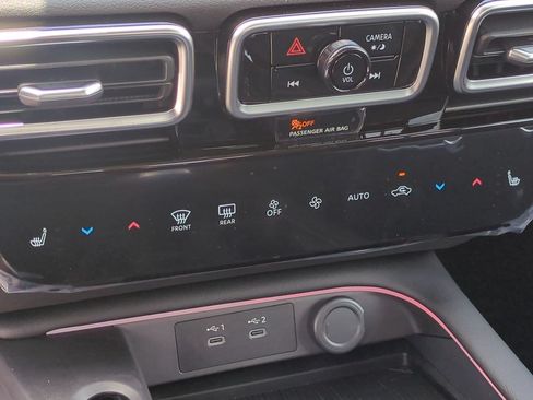 New 2026 Nissan Sentra SR w/ SR Premium Package FWD image 24