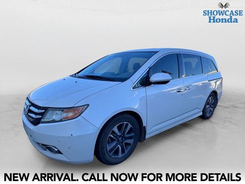 Used 2016 Honda Odyssey Touring image 2