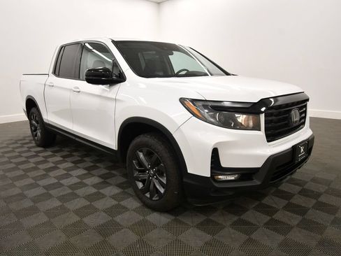 Certified 2021 Honda Ridgeline Sport image 10