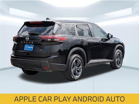 Used 2024 Nissan Rogue SV image 7