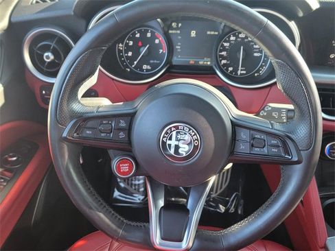 Used 2020 Alfa Romeo Stelvio Sport w/ Quick Order Package 22J Sport image 15