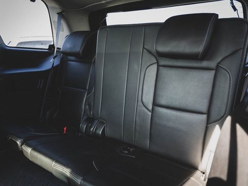 Used 2019 GMC Yukon Denali w/ Denali Ultimate Package image 39