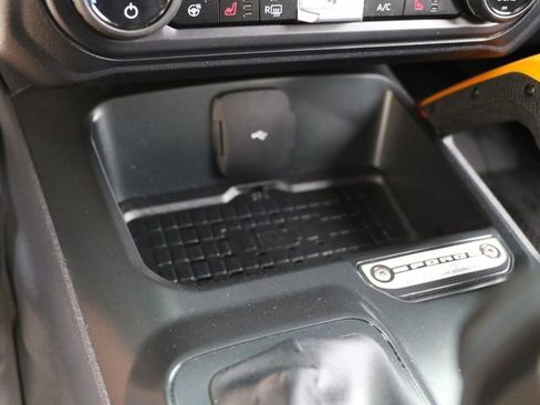 Used 2024 Ford Bronco Badlands AWD/4WD image 26