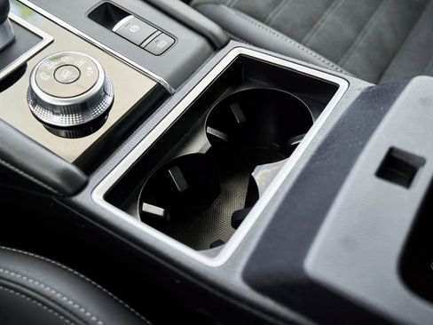 Used 2024 Mitsubishi Outlander SE image 42