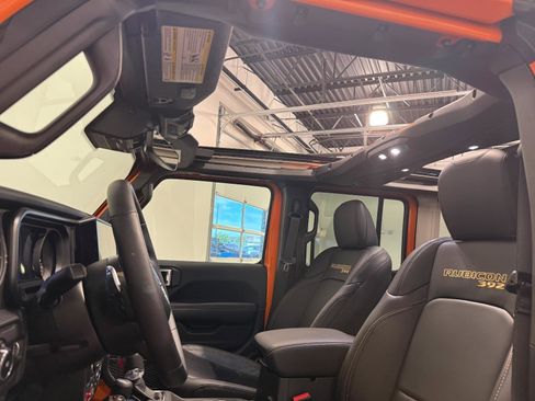 Used 2025 Jeep Wrangler Unlimited Rubicon 392 AWD/4WD image 30