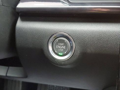 New 2026 GMC Terrain AT4 w/ LPO, Black Badging Package AWD/4WD image 33