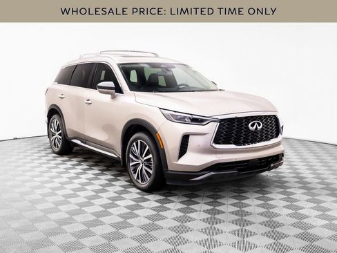 Used 2023 INFINITI QX60 Sensory w/ Vision Package AWD/4WD image 7
