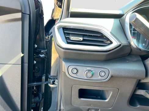 Used 2023 Chevrolet TrailBlazer LT image 10