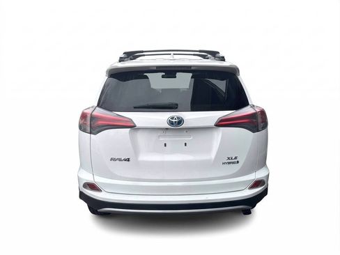 Used 2016 Toyota RAV4 XLE image 7