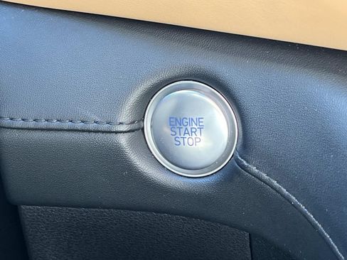 Used 2021 Hyundai Santa Fe Calligraphy image 36