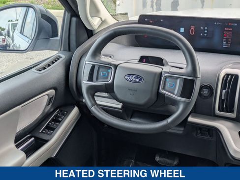 Certified 2025 Ford Expedition Active RWD image 20