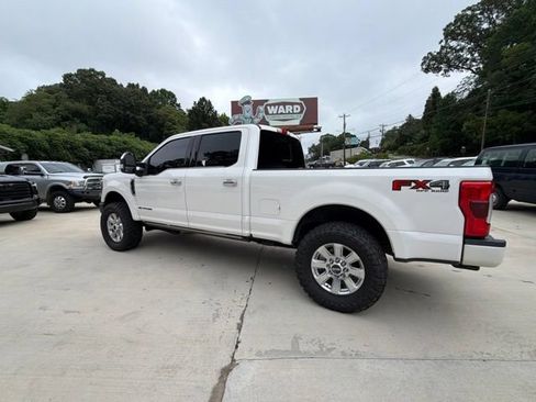 Used 2017 Ford F250 Platinum w/ Platinum Ultimate Package AWD/4WD image 12