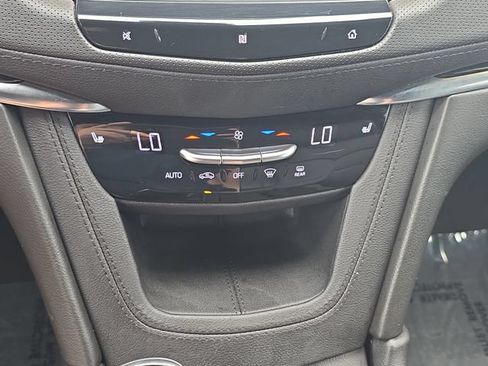 Used 2020 Cadillac XT5 Premium Luxury AWD/4WD image 25