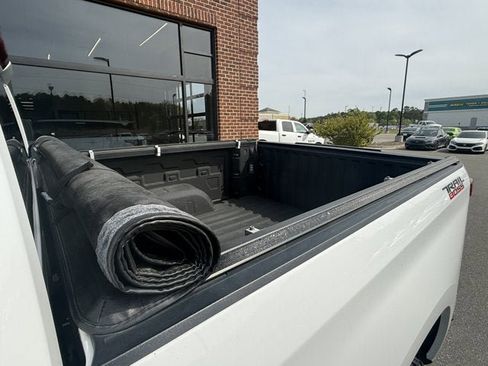 Used 2020 Chevrolet Silverado 1500 Custom Trail Boss w/ Custom Convenience Package image 13