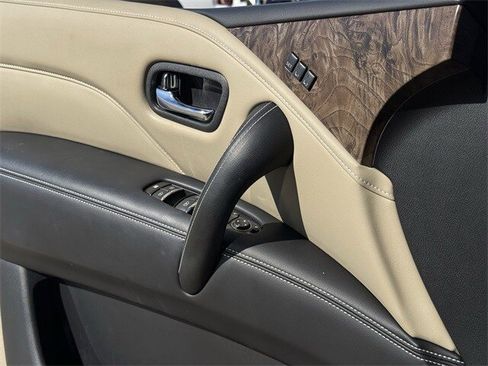 Used 2023 INFINITI QX80 Premium Select w/ Cargo Package image 28