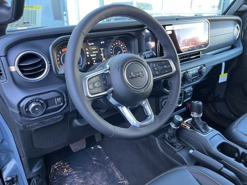 New 2026 Jeep Wrangler Sahara w/ Whitecap Package image 29